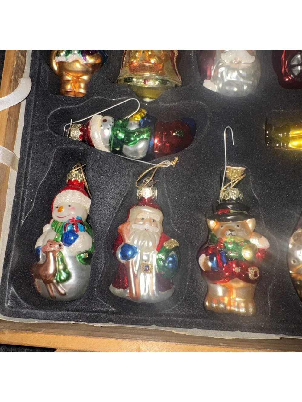 Thomas Pacconi  Christmas ornament set 36 in wood case 2002 Collection [COPY]